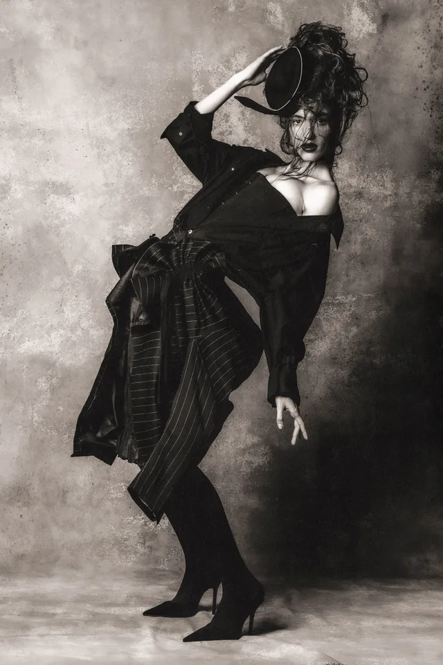 Julia Ardon by Beto Pinto