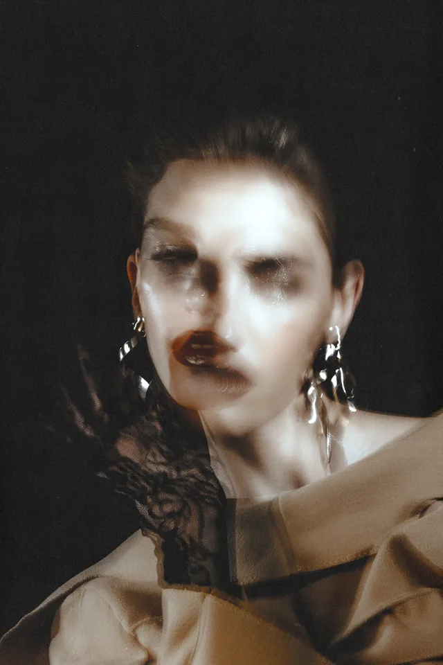 Julia Ardon by Beto Pinto